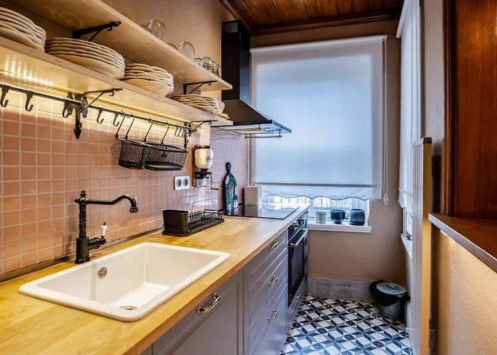 Stunning New Balat Water Front Pad! #383 Стамбул