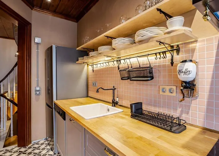 Stunning New Balat Water Front Pad! #383