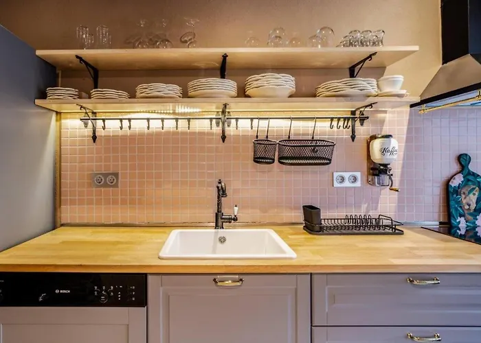 Stunning New Balat Water Front Pad! #383 Дом отдыха