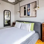 Σπίτι διακοπών Stunning New Balat Water Front Pad! #383 Κωνσταντινούπολη