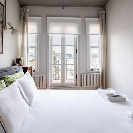 Casa vacanze Stunning New Balat Water Front Pad! #383 *